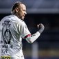 A mudança tática do técnico Cleber Xavier foi crucial para a vitória do Santos, que agora busca mais vitórias na Série A - Foto: Raul Baretta/ Santos FC