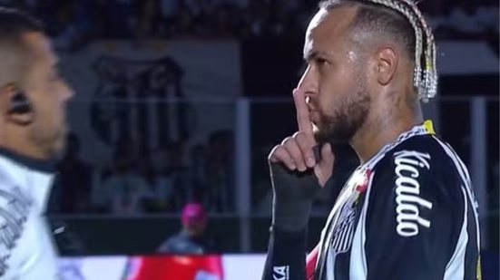 Craque santista teve sua reação em campo amplamente comentada nas redes sociais após a partida - Imagem: Reprodução