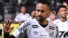 Com vínculo até o final do mês, a situação de Neymar gera expectativa entre torcedores e a diretoria do Santos - Imagem: RAFAEL MOREIRA/FOTOARENA/FOTOARENA/ESTADÃO CONTEÚDO