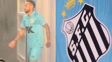 A cor azul, que remete à história do Santos, volta a ser utilizada em um uniforme que celebra momentos de glória do clube - Imagem: Redes Sociais/ Divulgação/ Umbro