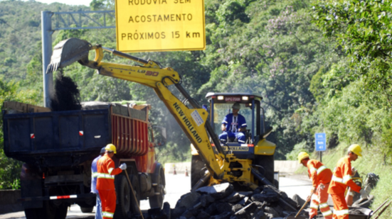 Obras incluem reparos, limpeza, sinalização e recuperação de barreiras - Imagem: Divulgação | Ecovias