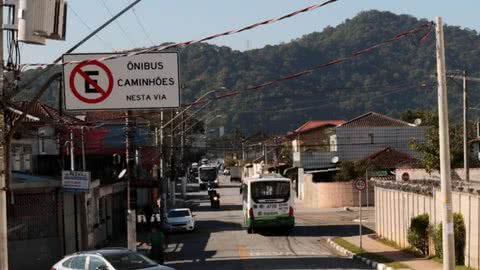 Corredores de ônibus de Santos terão nova iluminação - Imagem: reprodução Prefeitura de Santos