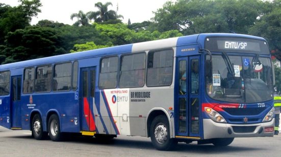 Mudança vale para estudantes que utilizam ônibus intermunicipais e centraliza o processo de análise a partir desta semana - Imagem: Divulgação/ EMTU