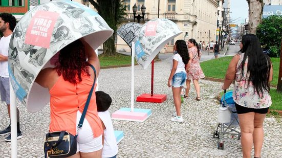 Santos é a cidade na Baixada com maior número de telefones públicos, são 357 aparelhos - Imagem: Marcelo Martins / Prefeitura de Santos