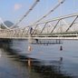Após interdições anteriores, a Ponte Pênsil passa por novas obras para garantir segurança e fluidez no tráfego local - Imagem: Reprodução/ Divulgação/ IPT