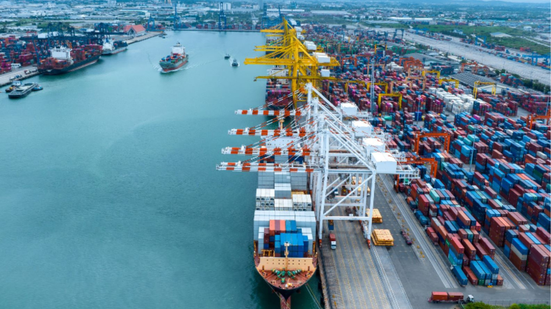Ampliação no Porto de Santos promete aumentar eficiência e movimentação de cargas - Imagem: Reprodução | APS