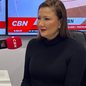 Raquel questiona a relevância do vereador e destaca outros parlamentares que admira durante a entrevista - Foto: Rádio CBN Santos