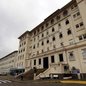 Bebê de quatro meses morreu após permanecer dois dias internada na UTI Pediátrica da Santa Casa de Santos com fratura no crânio, hemorragia e hematomas pelo corpo. O pai da criança é investigado pela Polícia Civil - Imagem: Alexsander Ferraz/A Tribuna Jornal