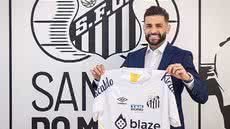 O jogador de 34 anos, firmou contrato até o fim do Campeonato Brasileiro deste ano - Imagem: Instagram