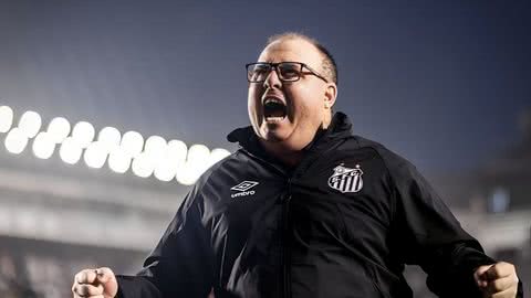 Fernandes terá quatro dias de treinos para preparar o time para o clássico - Imagem: Instagram