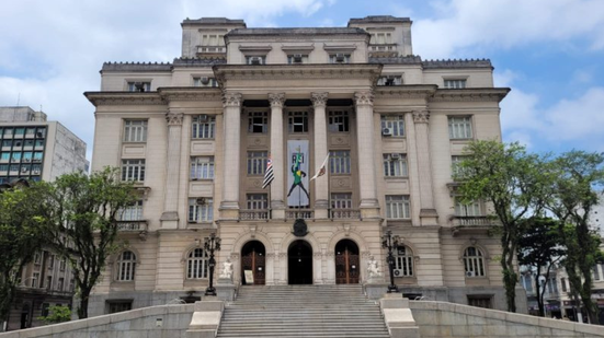 As linhas de ônibus funcionarão sem interrupção, mantendo os horários regulares. - Imagem: Reprodução