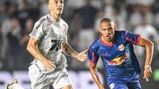 Santos enfrenta RB Bragantino mandando o jogo na Neoquimica Arena - Imagem: Reprodução / Flashscore