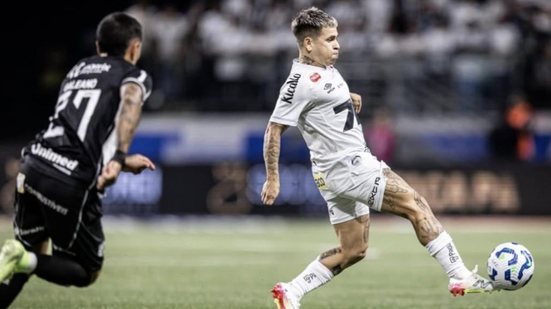 Com 35.240 pagantes, Santos supera recordes de público, mas vaias e críticas marcam o final da partida contra o Ceará - Foto: Instagram/ @santosfc