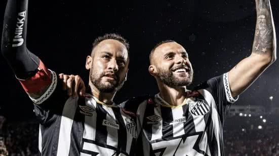Próximos desafios do Santos incluem amistoso contra o RB Leipzig e jogos importantes no Brasileirão contra Botafogo e Fortaleza - Imagem: Instagram/ @SantosFc/ Raul Baretta