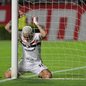 Gol perdido pelo Luciano no duelo contra a LDU - Foto: (Nelson Almeida)/ AFP/ Reprodução/ Estadão