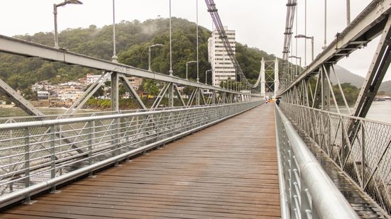 As melhorias na ciclovia incluem troca de piso, aperfeiçoamento da drenagem e nova sinalização, promovendo mais segurança para ciclistas - Foto: Reprodução