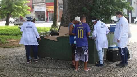 Programa de saúde à população em situação de rua dobra número de procedimentos em Santos - Imagem: reprodução Prefeitura de Santos