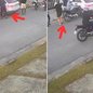 Imagens mostram o momento em que a vítima é abordada e levada à força por criminosos em três motocicletas - Imagem: Reprodução