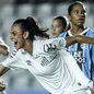 Jogadoras do Santos FC comemoram vitória por 2 a 1 sobre o Grêmio na Vila Belmiro, na estreia do Brasileirão Feminino 2026 - Imagem: Reinaldo Campos/Divulgação Santos FC