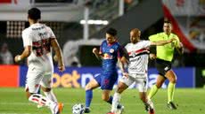 São Paulo x Bragantino na Vila Belmiro - Foto: Mauricio De Souza/AGIF