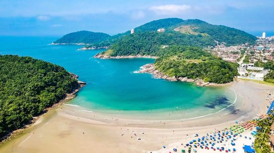 O Litoral Norte de SP dominou o ranking, mas a Enseada se destacou pela beleza e proximidade com outras atrações naturais. - Imagem: Reprodução | Redes Sociais