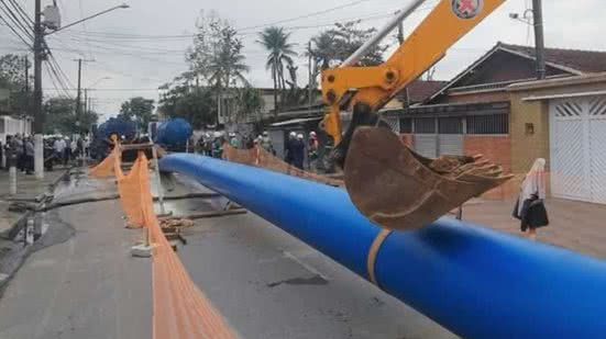 Com investimento de R$ 134,7 milhões e conclusão prevista para julho de 2026, a obra beneficiará mais de 450 mil moradores - Imagem: Portal BS9