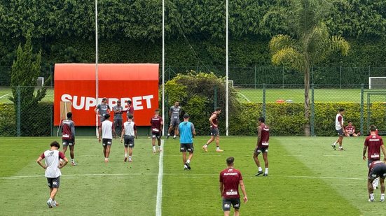 Treino do São Paulo com Sub-17 - Foto: Reprodução / Gabriel Sá