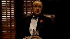 Don Corleone (Marlon Brando), em O Poderoso Chefão - Imagem: Reprodução