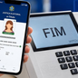 O e-Título com foto pode ser utilizado para identificação, enquanto o celular precisa ser deixado com os mesários antes da entrada na cabine - Imagem: Reprodução