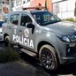 A Polícia Militar prendeu, na madrugada desta segunda-feira (5), em Itanhaém, no litoral de São Paulo, um homem que estava foragido e é investigado por suspeita de integrar uma posição de liderança do PCC e atuar na região de Piracicaba - Imagem: Baep/Divulgação