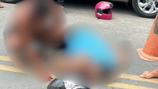 Motociclista de 41 anos faleceu após colidir com um carro na Avenida Rio Amazonas, em Guarujá - Foto: Reprodução