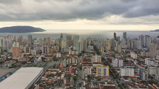 O ministro Alexandre de Moraes derrubou a liminar que havia suspendido a tramitação da proposta. - Imagem: Reprodução