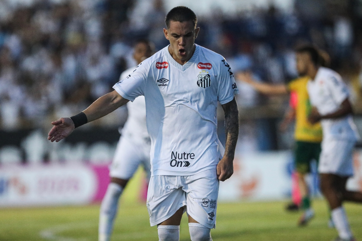 Chermont marcou o gol decisivo - Foto Reinaldo Campos / Santos FC