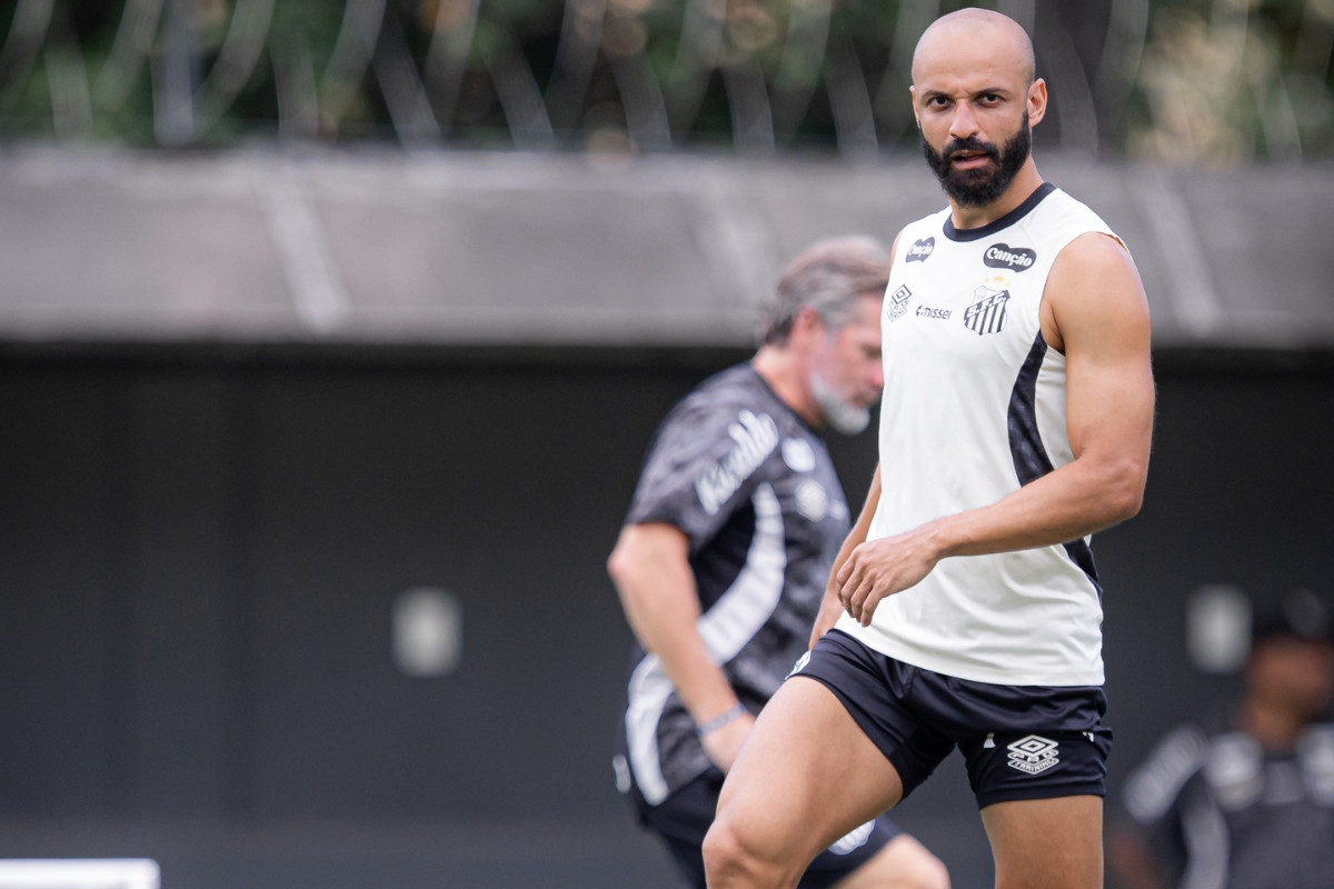 Thaciano volta para lista de relacionados - Foto: Raul Baretta / Santos FC