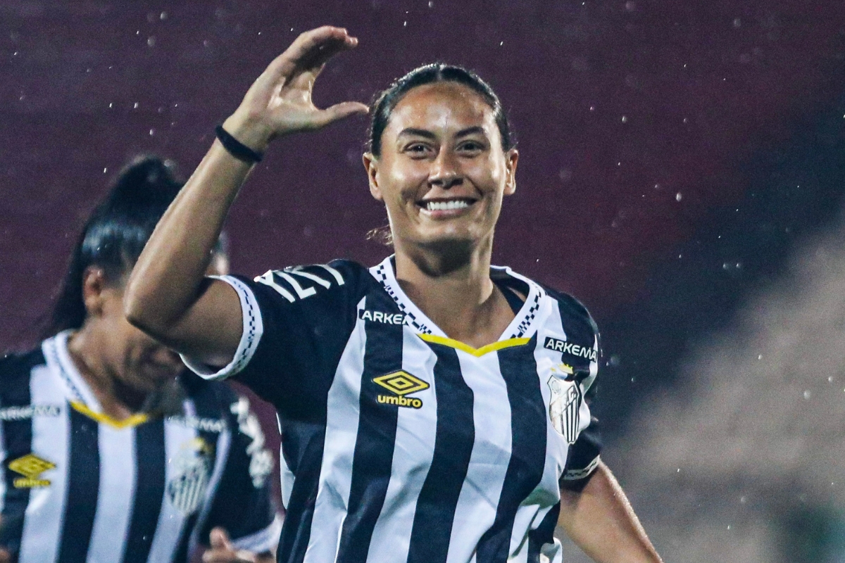 Carol Baiana autora do gol do Santos - Foto: Reinaldo Campos / Santos FC