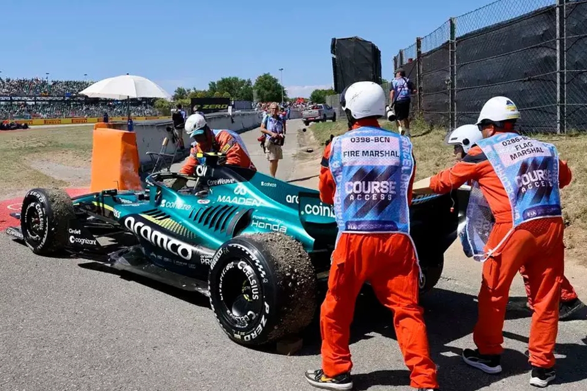 Alonso abandonou após problemas - Foto: Divulgação