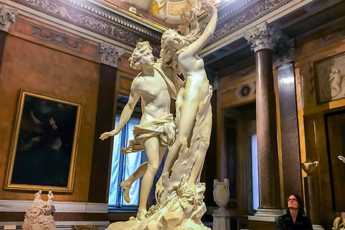 Apollo and Daphne, Bernini, 1622–1625. Galleria Borghese