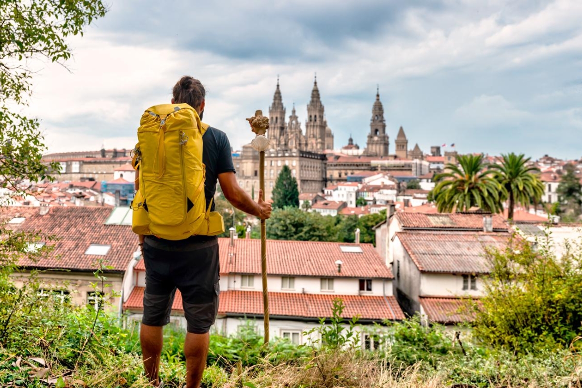 Santiago de Compostela e o peregrino