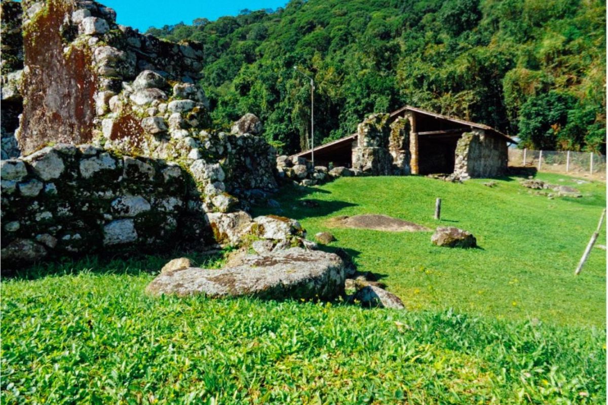 Ruinas do antigo Engenho de Santos